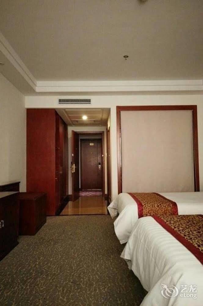 Byfond Hotel 上海市 エクステリア 写真