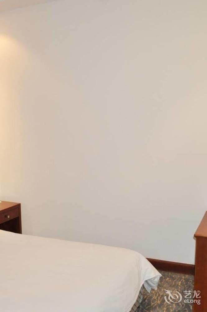 Byfond Hotel 上海市 エクステリア 写真