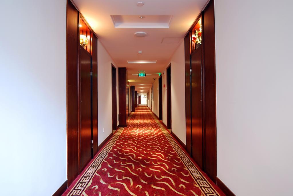Byfond Hotel 上海市 エクステリア 写真